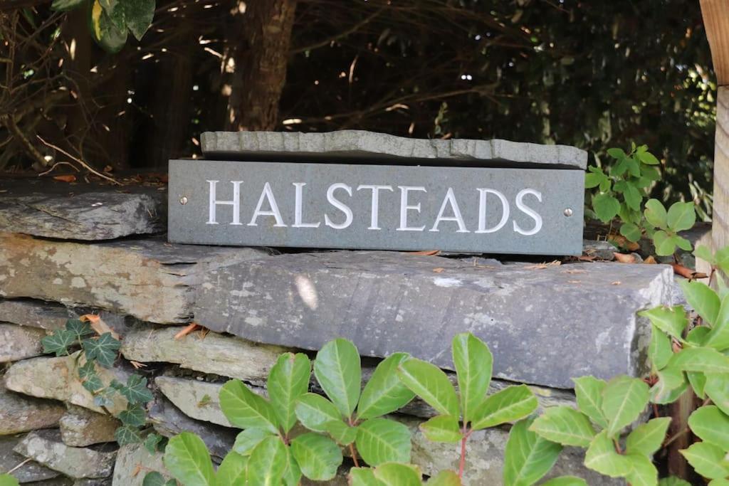 Halsteads: Peaceful Location, Stunning Views Holiday home *