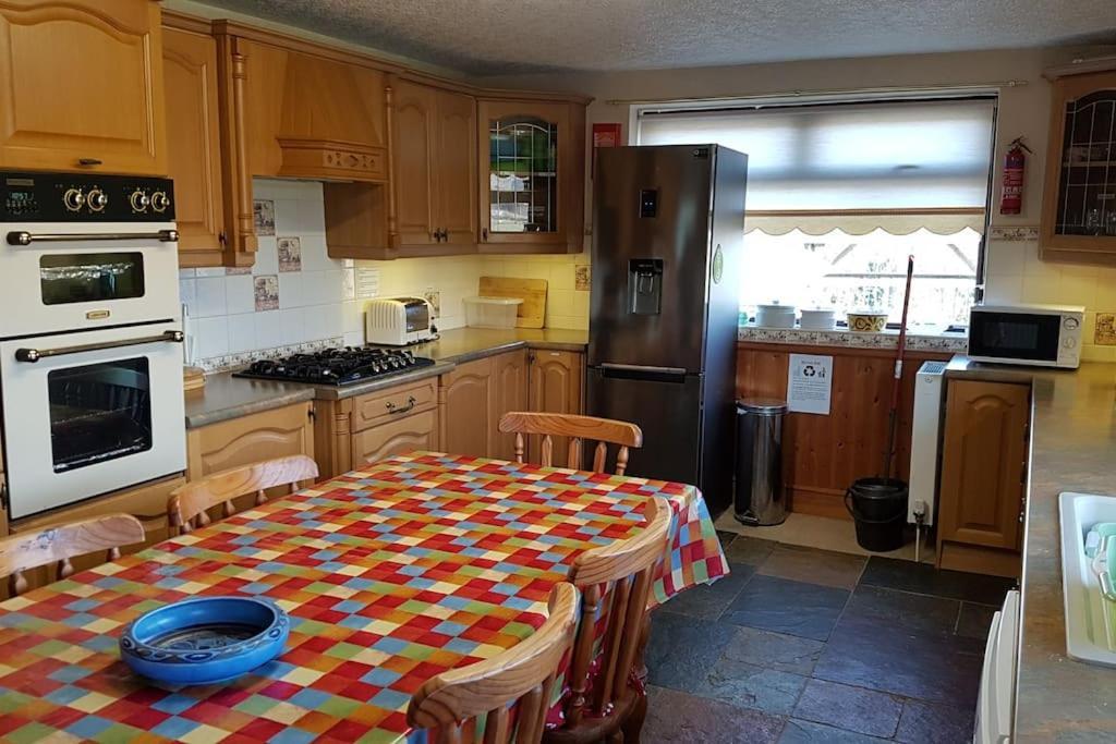 Halsteads: Peaceful Location, Stunning Views * Soutergate