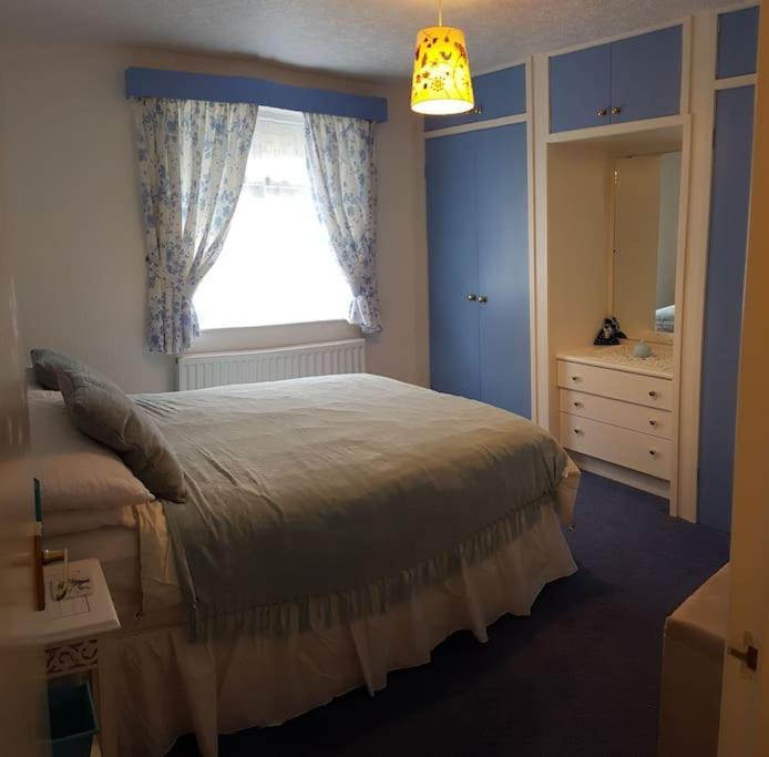 Halsteads: Peaceful Location, Stunning Views Soutergate