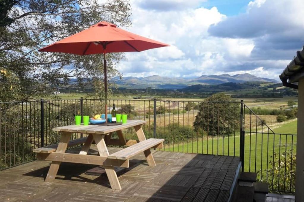 Halsteads: Peaceful Location, Stunning Views Holiday home Soutergate
